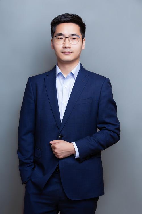 邓淑芬 视觉与舞美负责人